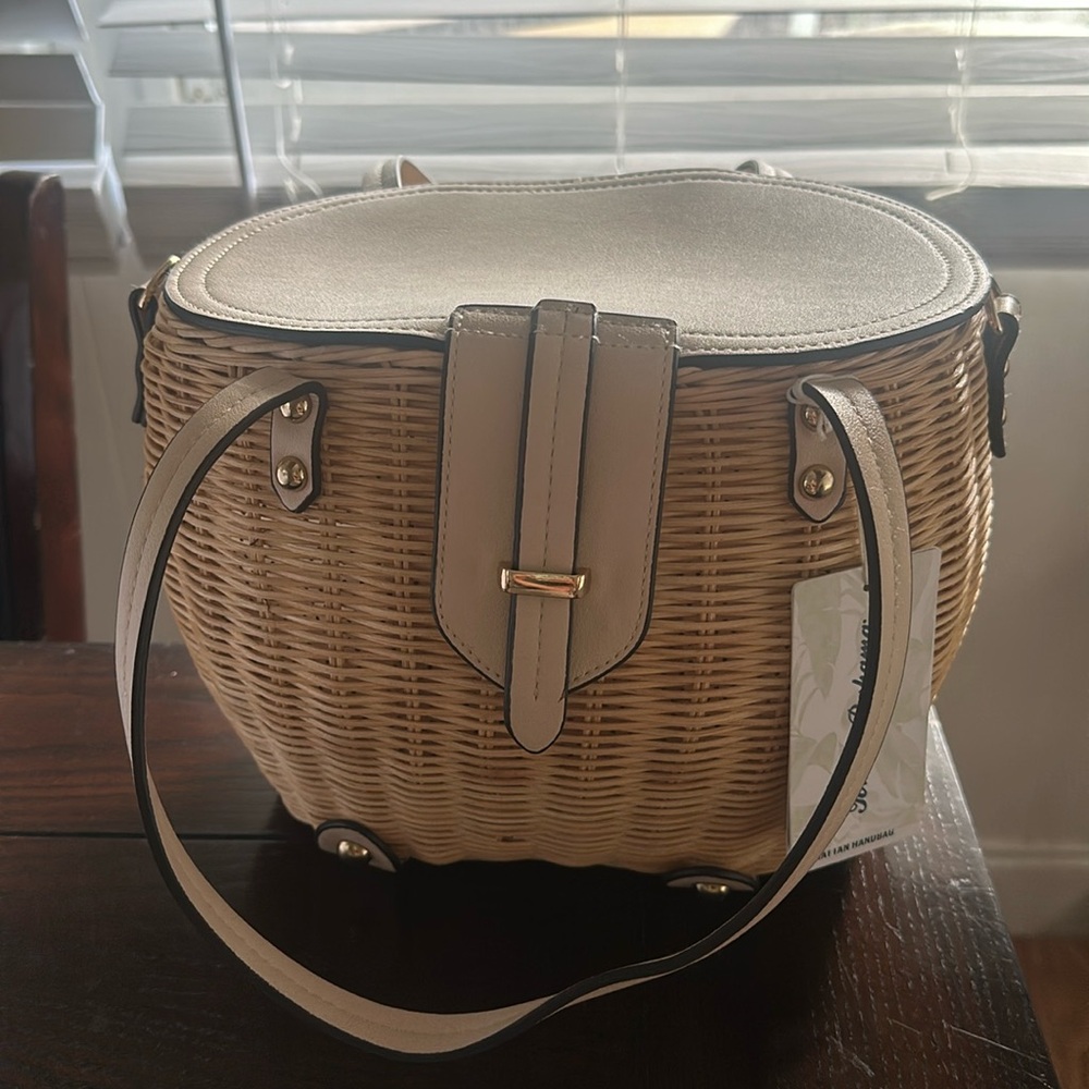 Tommy Bahama rattan bag